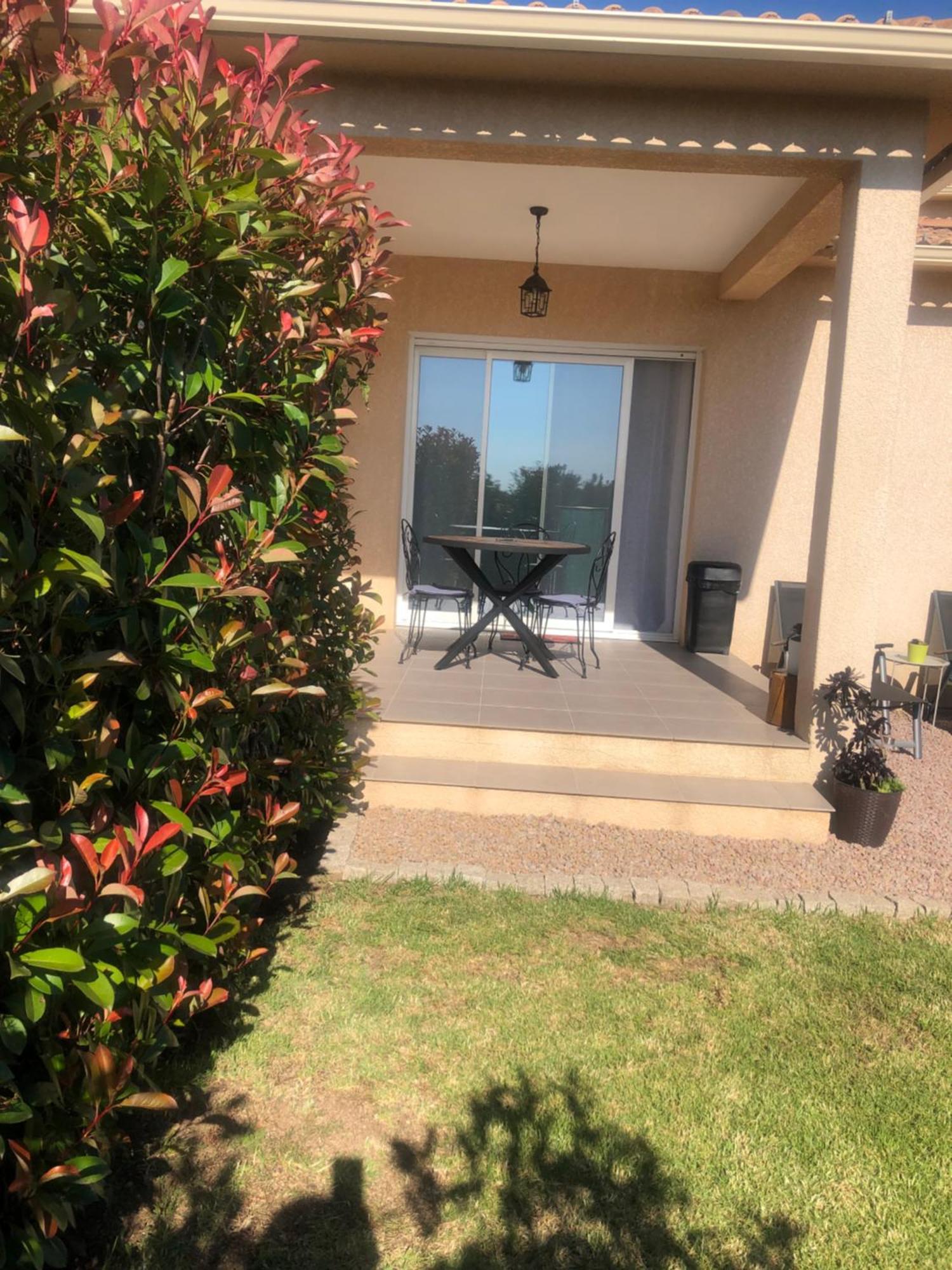 Mini-villa mitoyenne de type F2 proche Golfe de Lava Appietto Esterno foto