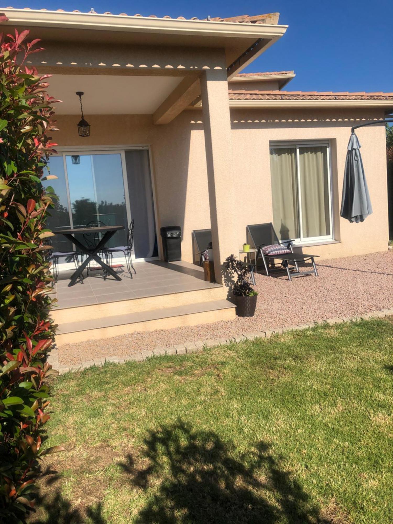Mini-villa mitoyenne de type F2 proche Golfe de Lava Appietto Esterno foto